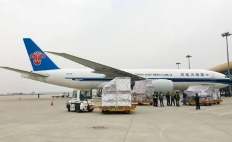 西双版纳昆明机场物流助力鲜花输送全国